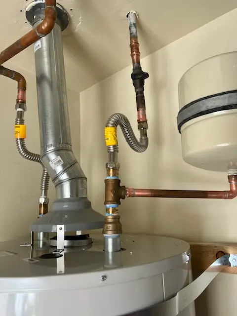 Water heater installation and plumbing repair in Tysons East